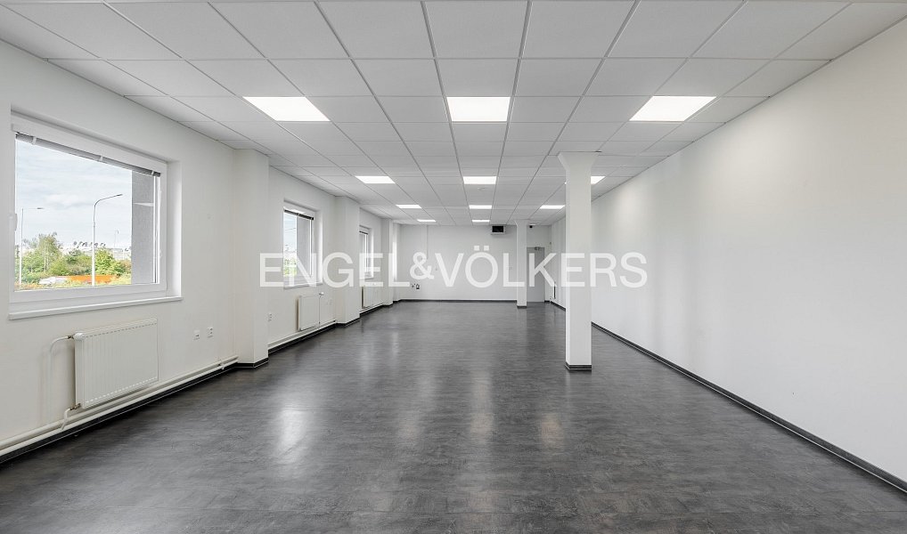 Pronájem kanceláře 89 m², Praha – náhled fotky 3