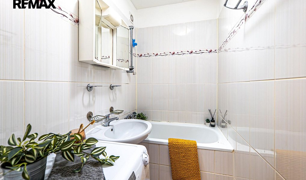 Prodej bytu 2+kk 44 m², Praha – náhled fotky 5
