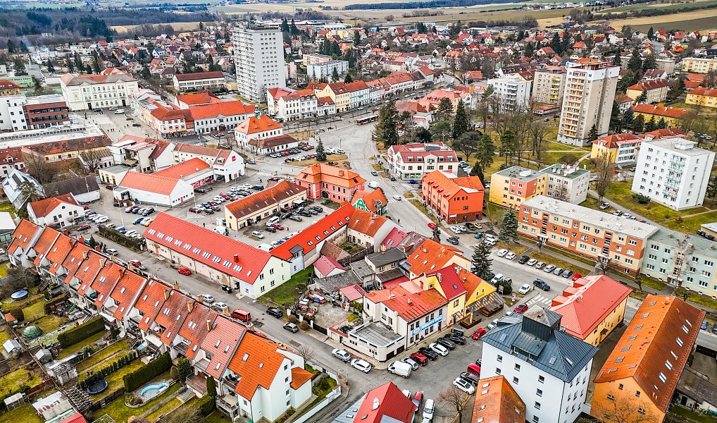 Prodej domu 250 m² s pozemkem 633 m², Dobříš – náhled fotky 19