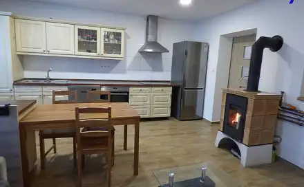 Prodej domu 80 m² s pozemkem 1 002 m², Chvaletice - Hornická Čtvrť, okres Pardubice