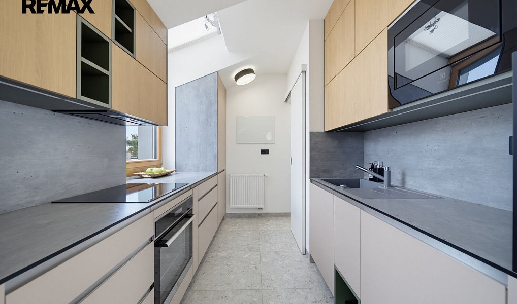 Prodej bytu 4+kk 138 m², Praha – náhled fotky 12
