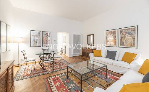 Pronájem bytu 2+1 55 m², Odborů, Praha 2 - Nové Město