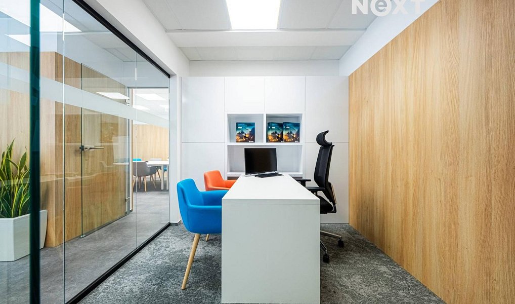 Prodej obchodních prostor 200 m², Pardubice – náhled fotky 11