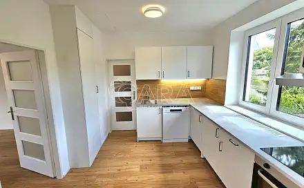 Pronájem bytu 2+1 58 m², Berounská, Nižbor, okres Beroun