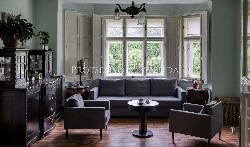 Prodej domu 469 m² s pozemkem 874 m², Český Krumlov – náhled fotky 2