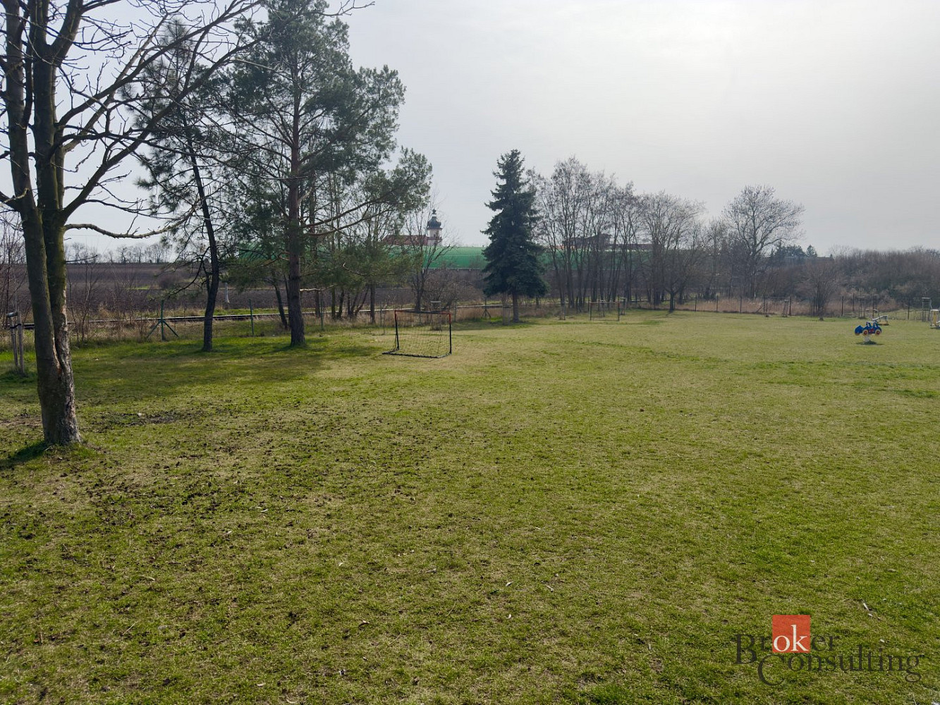 Prodej stavebního pozemku 991 m² — photo 3