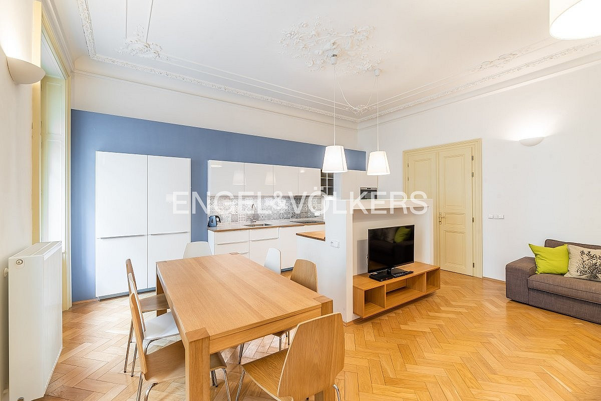 Pronájem bytu 3+kk 104 m² — photo 3