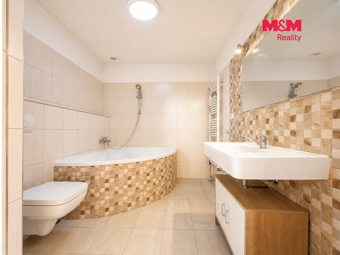 Prodej bytu 3+kk 75 m² — photo 2