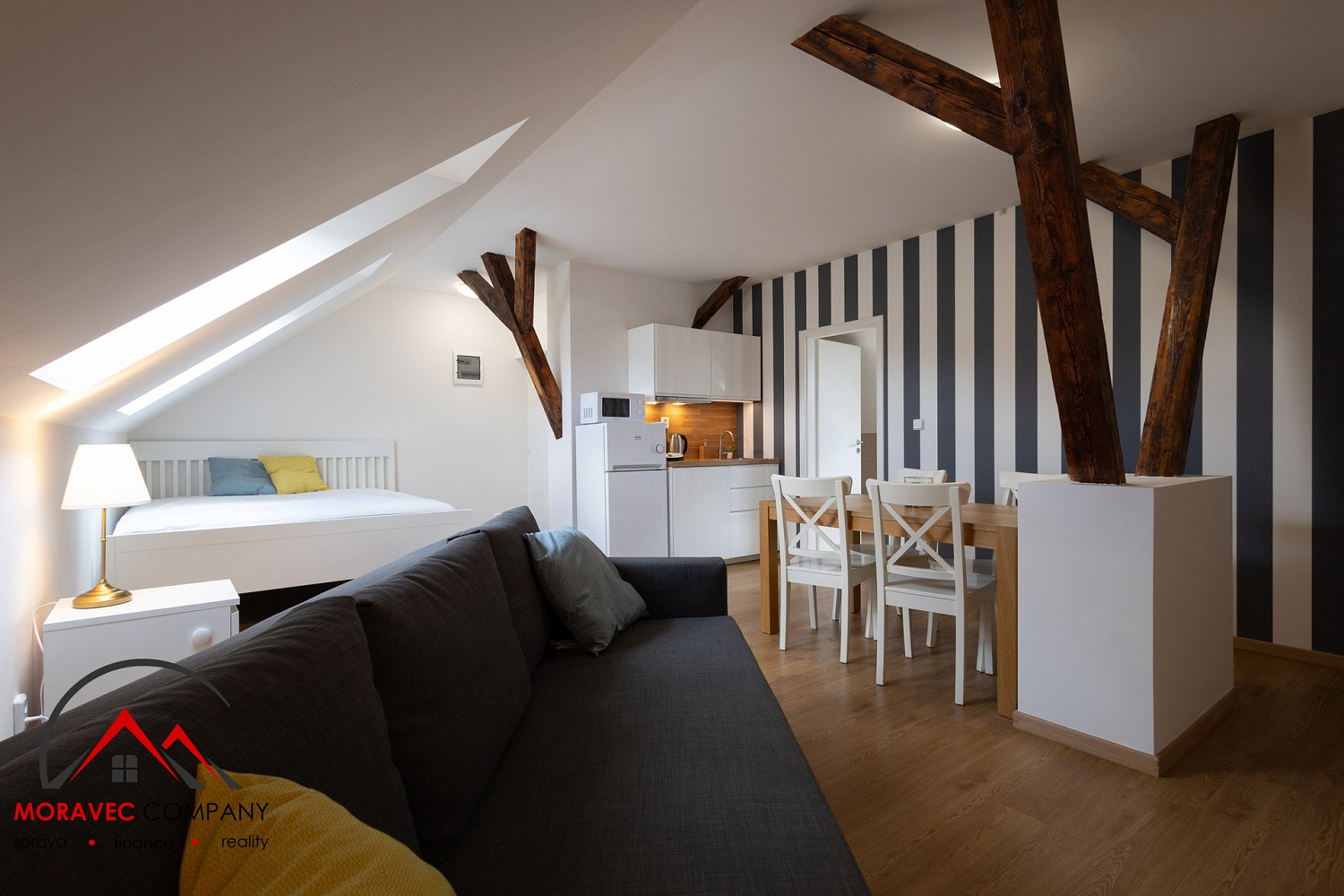 Pronájem bytu 1+kk 38 m²