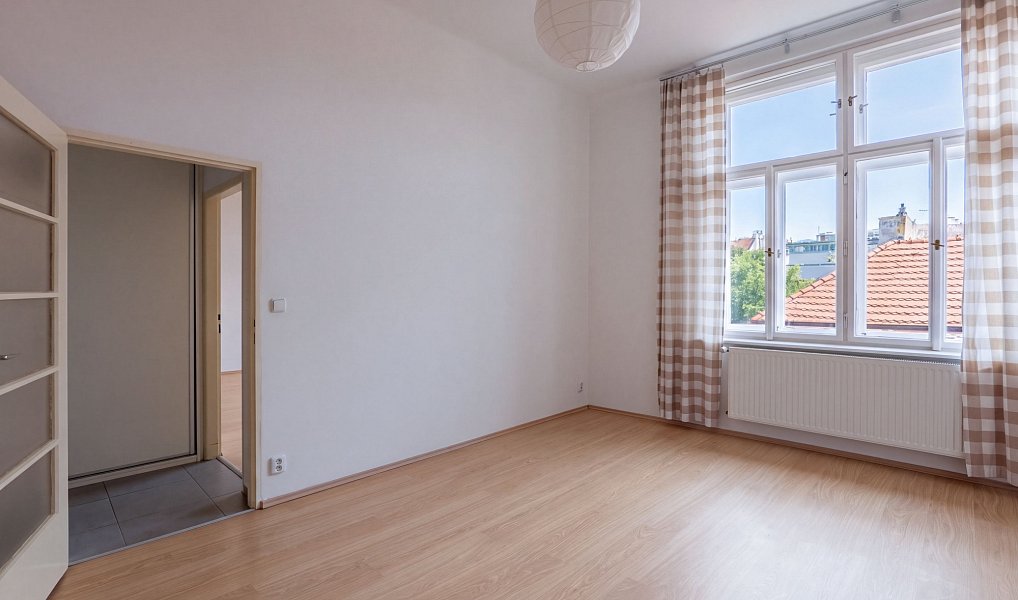 Pronájem bytu 2+kk 57 m², Praha – náhled fotky 12