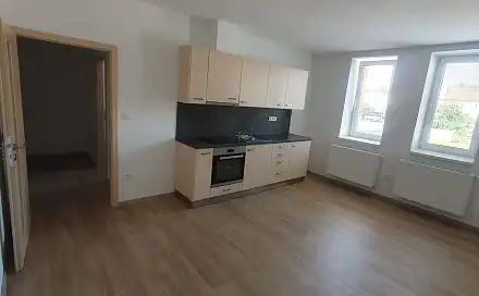 Pronájem bytu 1+kk 28 m²