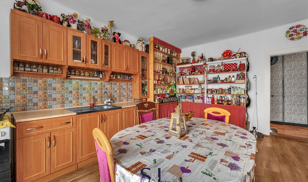 Prodej domu 211 m² s pozemkem 1 431 m², Chocnějovice – náhled fotky 18