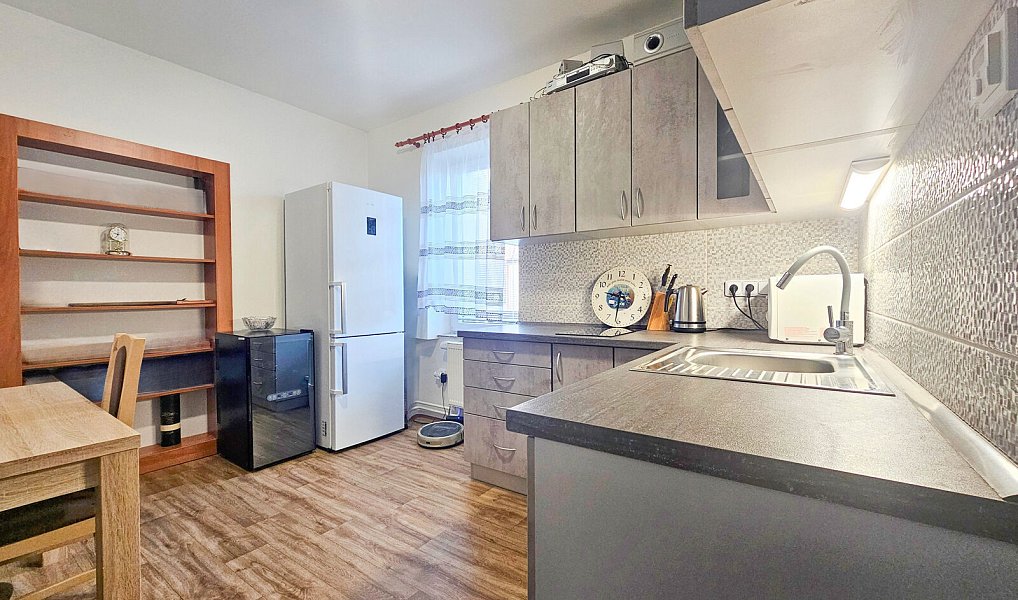 Prodej ubytovacího objektu 644 m², Kovářská – náhled fotky 2