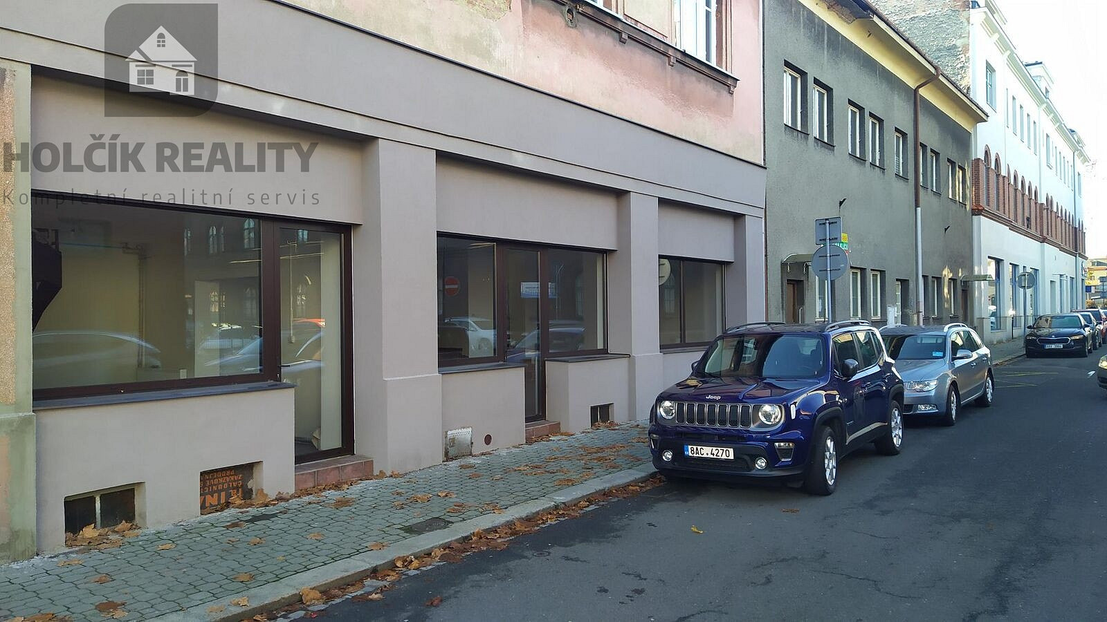 Pronájem obchodních prostor 52 m²