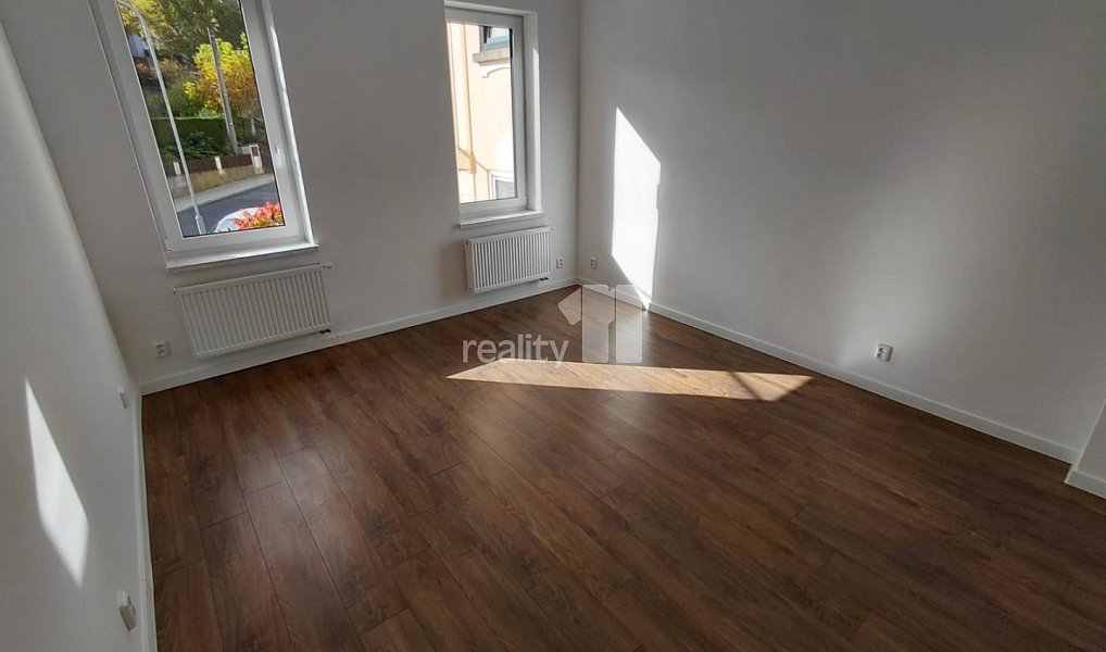 Pronájem bytu 3+1 97 m², Aš – náhled fotky 11