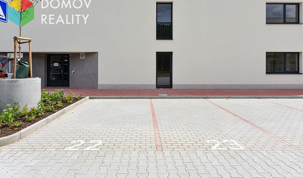 Pronájem bytu 2+kk 43 m², Beroun – náhled fotky 9