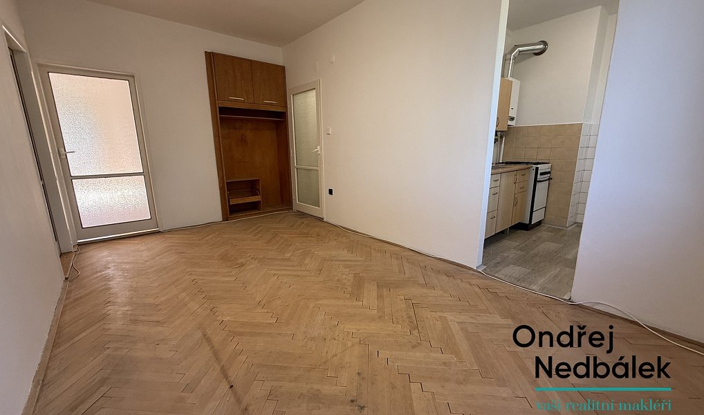 Pronájem bytu 3+1 56 m², Vsetín – náhled fotky 8