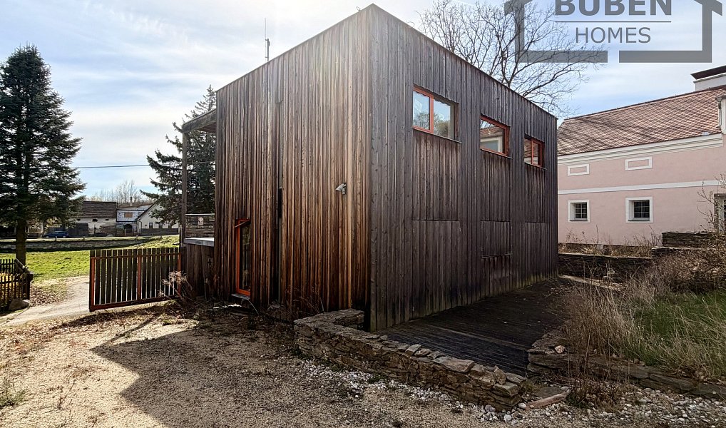 Prodej domu 790 m² s pozemkem 3 107 m², Ošelín – náhled fotky 9