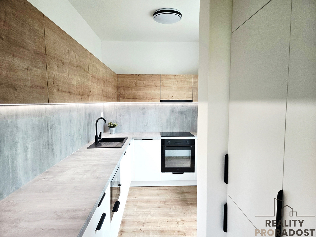 Prodej bytu 3+1 66 m² – fotografie 2