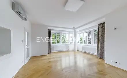 Pronájem domu 365 m² s pozemkem 1 223 m², Na viničních horách, Praha 6 - Dejvice