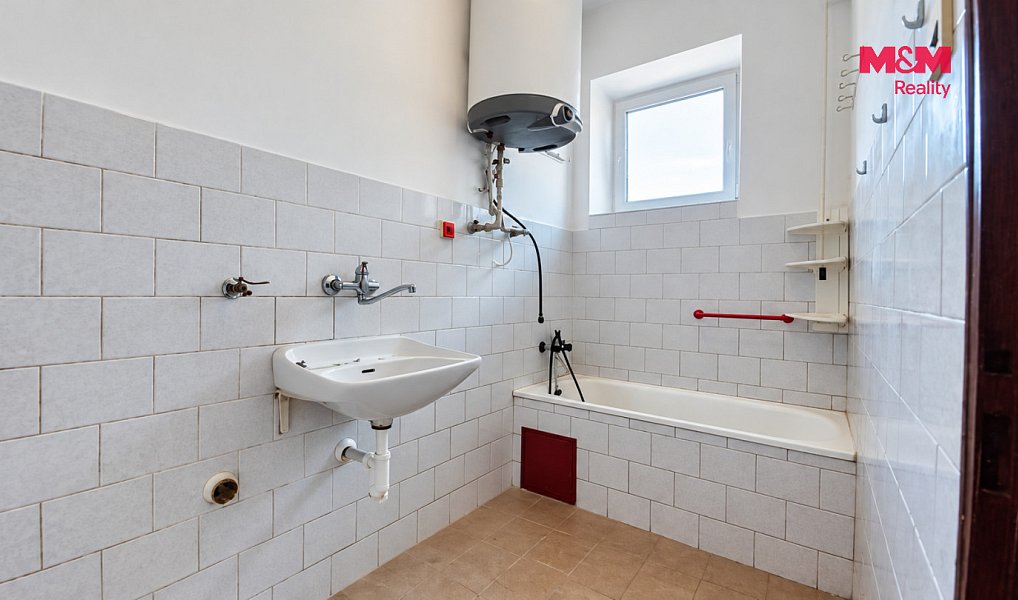Prodej bytu 1+1 48 m², Jindřichův Hradec – náhled fotky 3