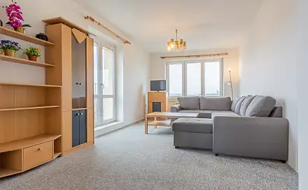 Pronájem bytu 2+1 54 m², Poděbradská, Praha 9 - Hloubětín