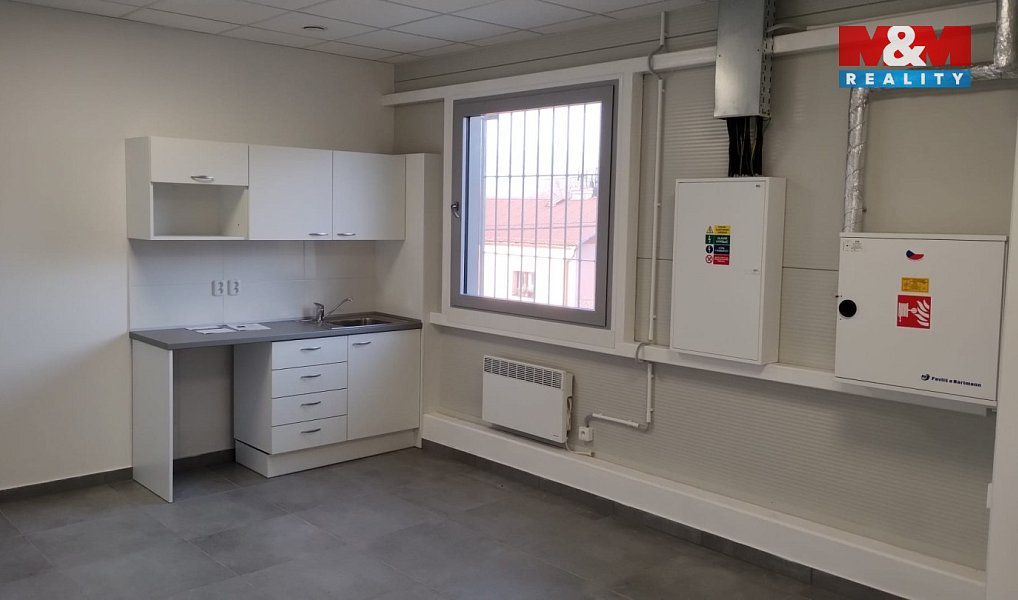 Pronájem obchodních prostor 300 m², Jablunkov – náhled fotky 11