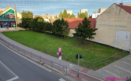 Prodej stavebního pozemku 864 m², náměstí T. G. Masaryka, Břeclav