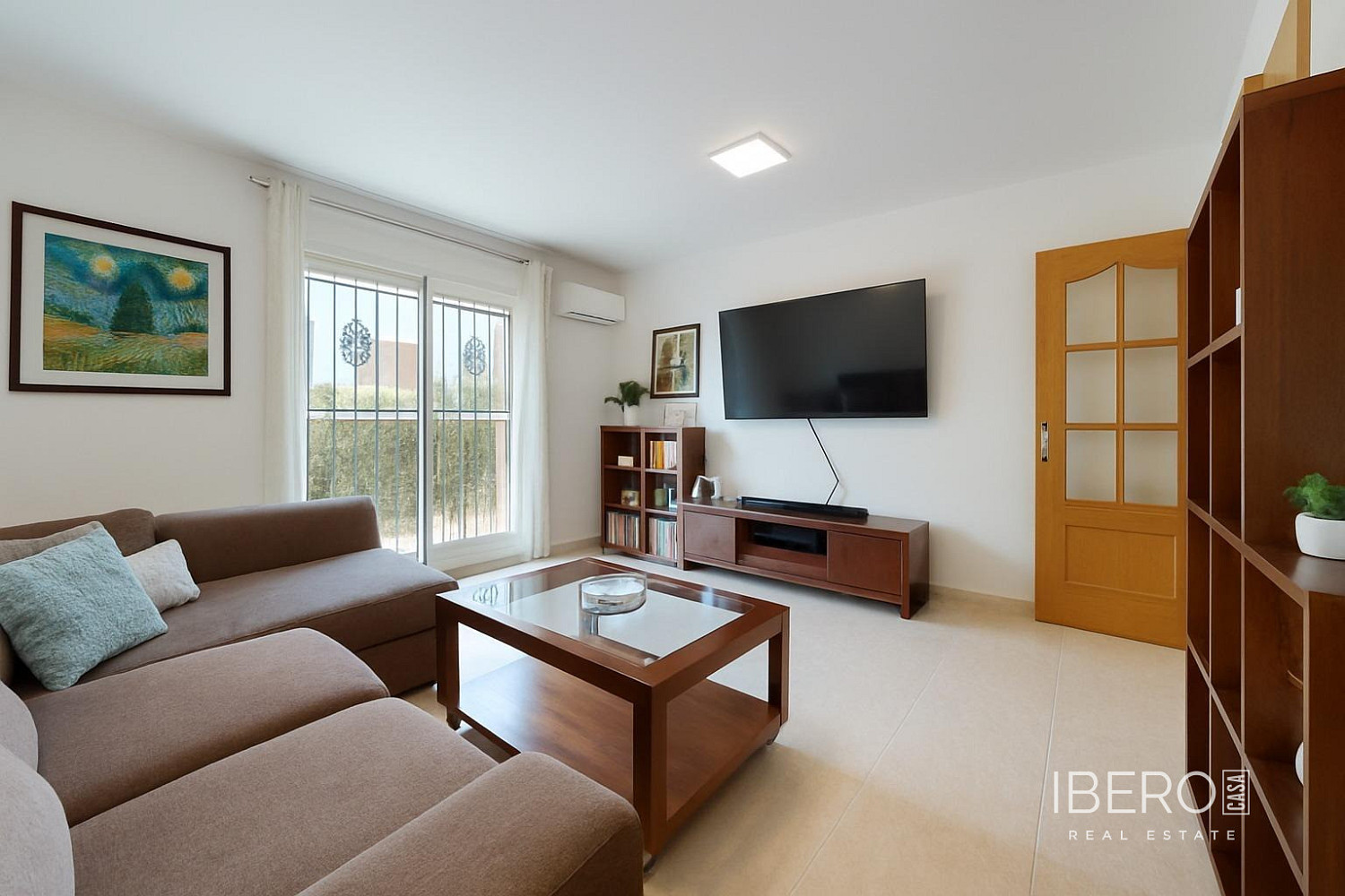 Prodej domu 170 m² s pozemkem 219 m² — photo 2