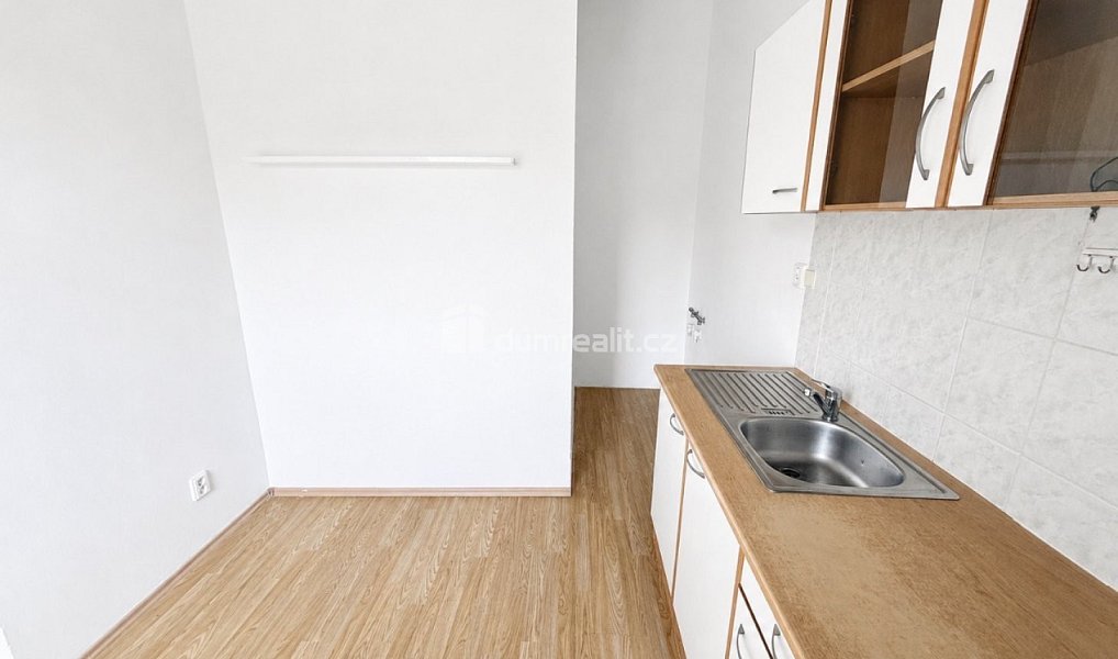 Pronájem bytu 2+kk 50 m², Dubí – náhled fotky 11