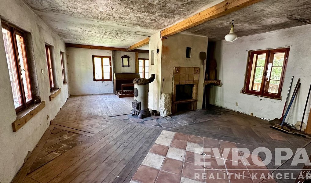 Prodej domu 350 m² s pozemkem 5 913 m², Dubá – náhled fotky 16