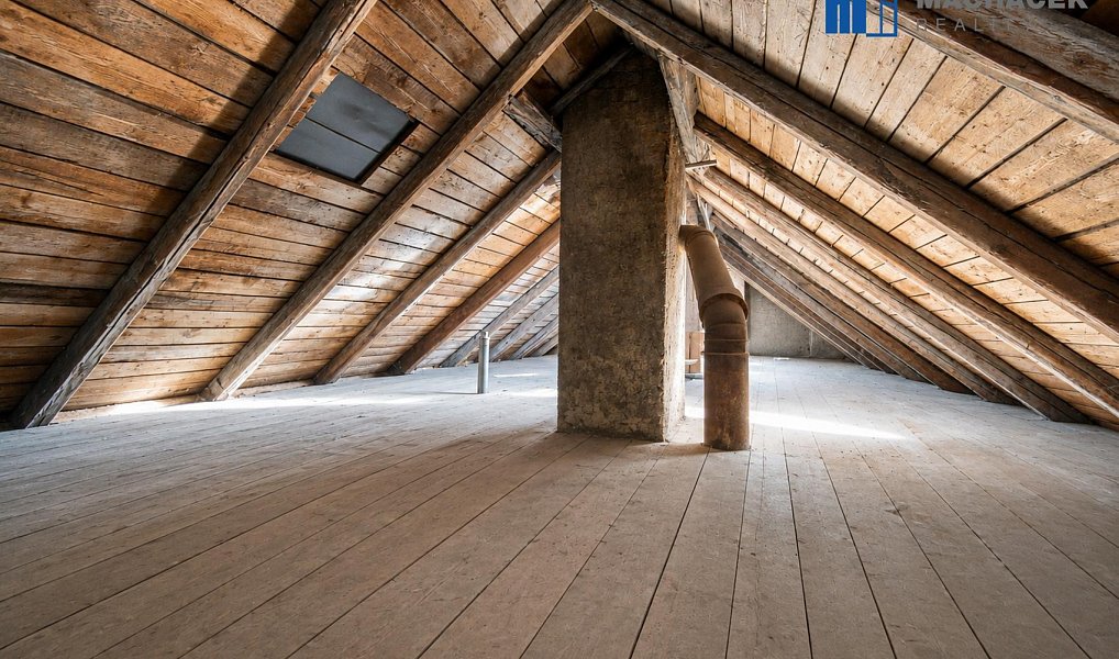 Prodej domu 350 m² s pozemkem 207 m², Dubí – náhled fotky 42