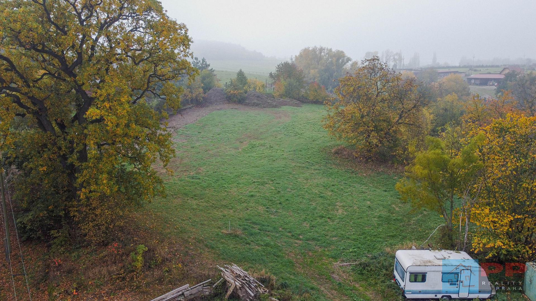 Prodej stavebního pozemku 1 144 m² – fotografie 5