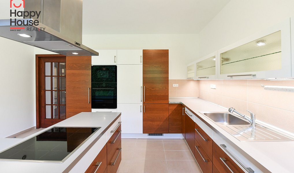 Pronájem kanceláře 365 m², Praha – náhled fotky 3