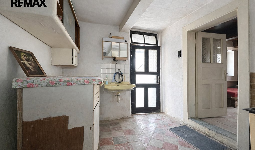 Prodej domu 100 m² s pozemkem 335 m², Bystřice – náhled fotky 13