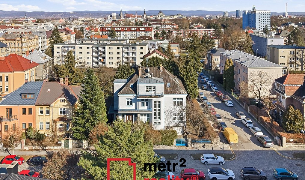 Prodej domu 678 m² s pozemkem 984 m², Olomouc – náhled fotky 36