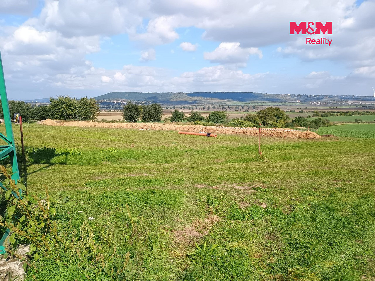 Prodej stavebního pozemku 994 m² – fotografie 3