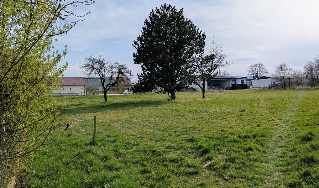 Prodej stavebního pozemku 1 059 m², Strakonice – náhled fotky 3