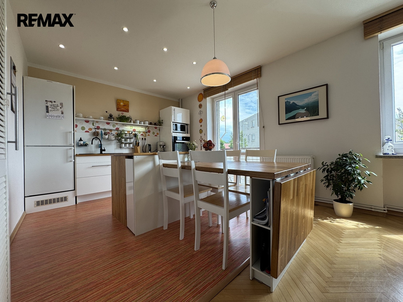 Prodej bytu 3+kk 77 m² — photo 3