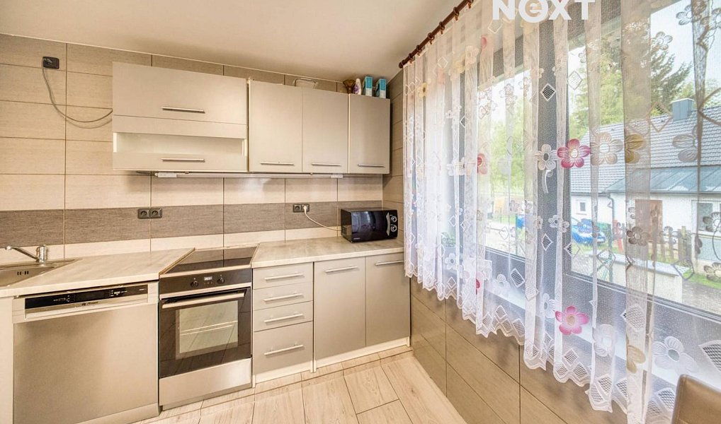Prodej domu 140 m² s pozemkem 902 m², Zbytiny – náhled fotky 11
