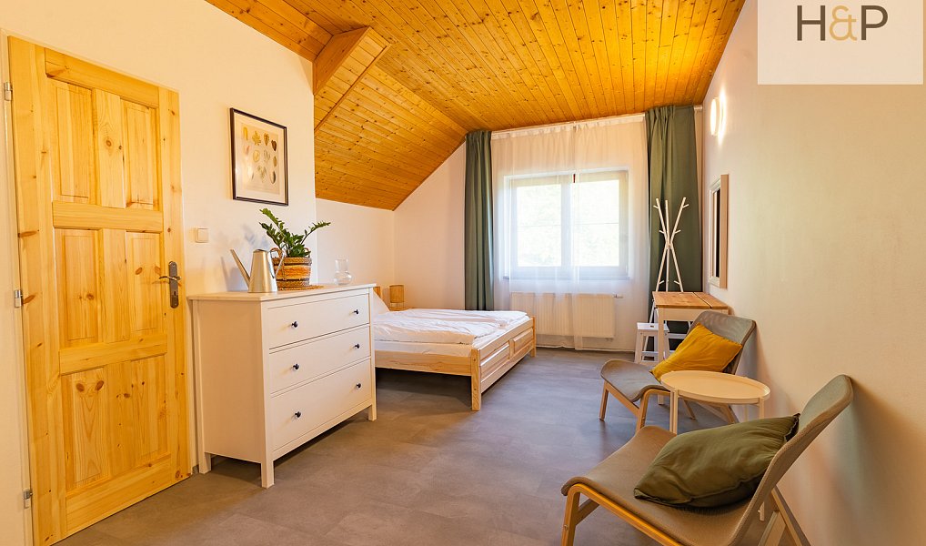 Prodej ubytovacího objektu 580 m², Oskava – náhled fotky 5