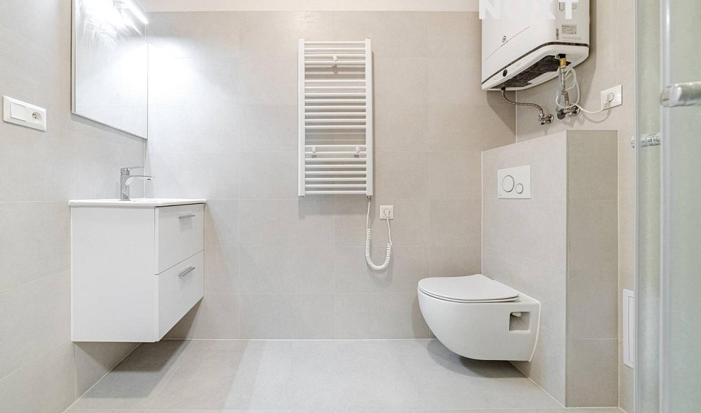 Prodej bytu 1+kk 34 m², Praha – náhled fotky 8