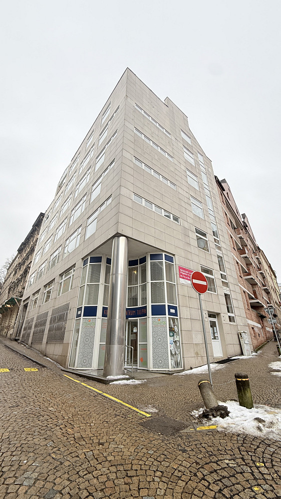 Pronájem kanceláře 38 m² – pohled 3