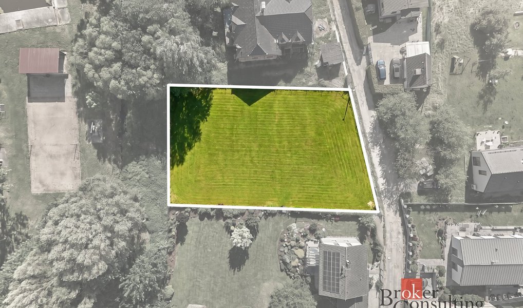 Prodej stavebního pozemku 1 358 m², Útušice – náhled fotky 2