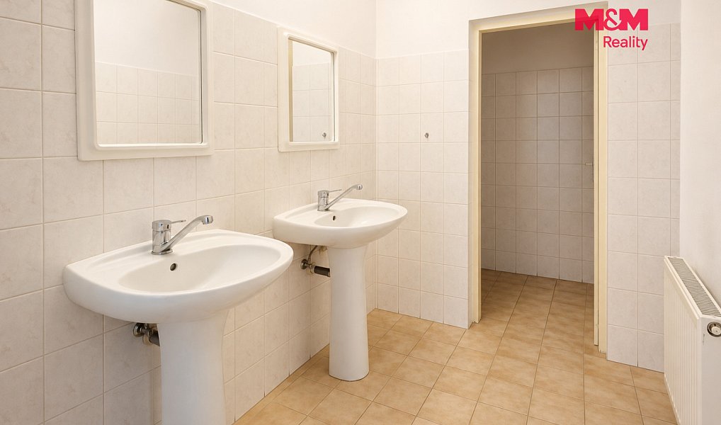 Pronájem obchodních prostor 145 m², Chomutov – náhled fotky 9