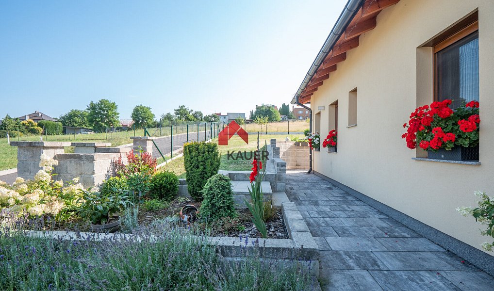 Prodej domu 345 m² s pozemkem 1 575 m², Dolní Lhota – náhled fotky 15