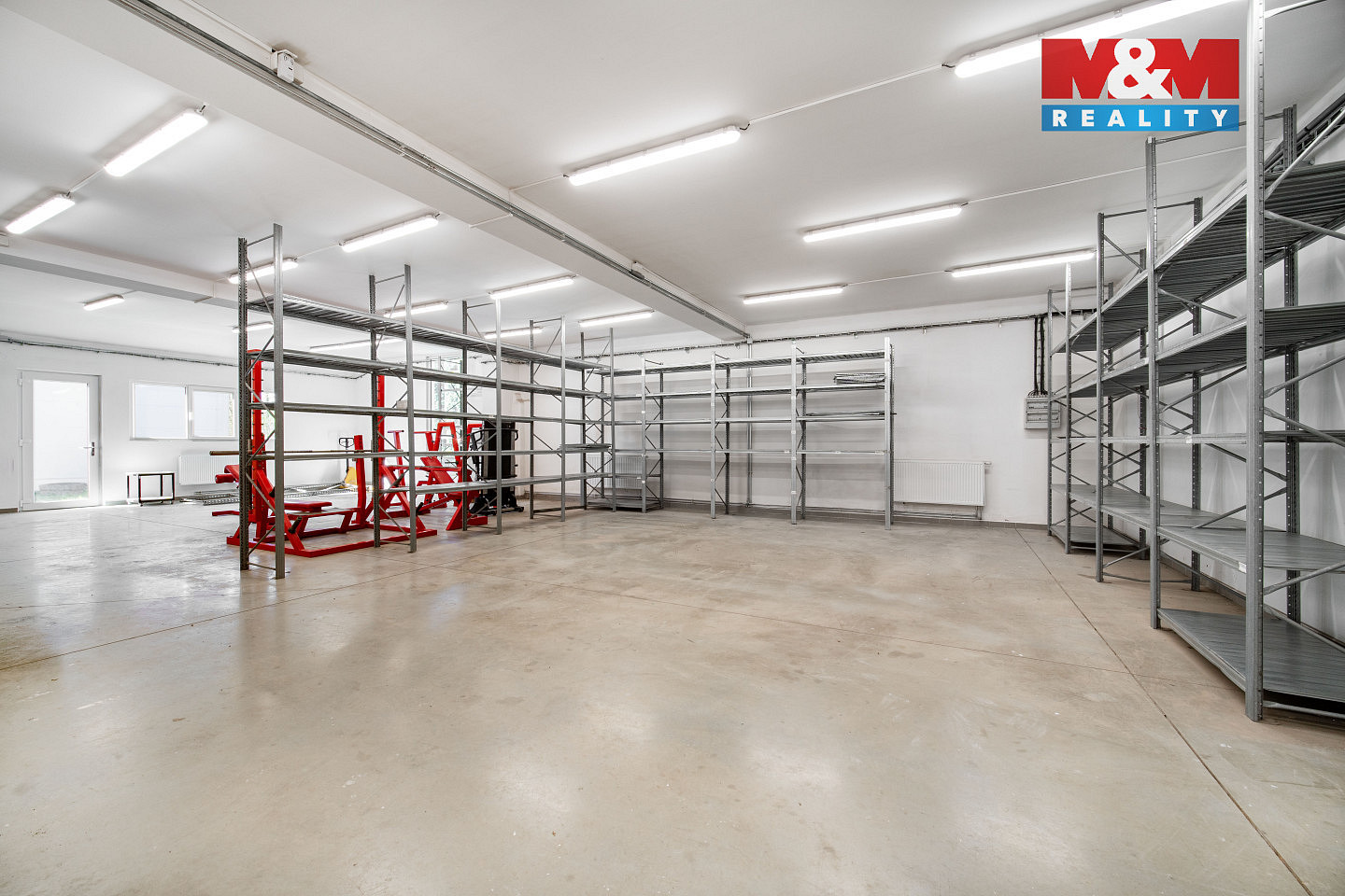 Pronájem výrobních prostor 328 m² — photo 4