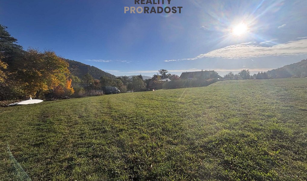Prodej stavebního pozemku 1 373 m², Odry – náhled fotky 3
