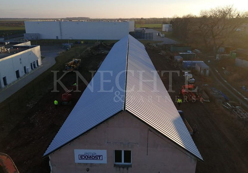 Pronájem výrobních prostor 5 626 m² – fotografie 3