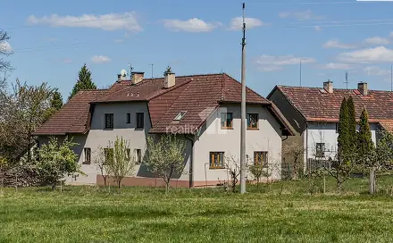 Prodej domu 200 m² s pozemkem 6 424 m², Letiny - Bzí, okres Plzeň-jih